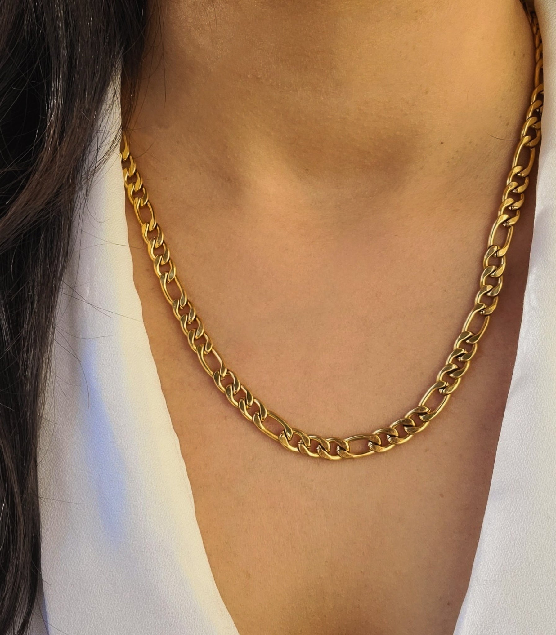 Figaro chain link necklace