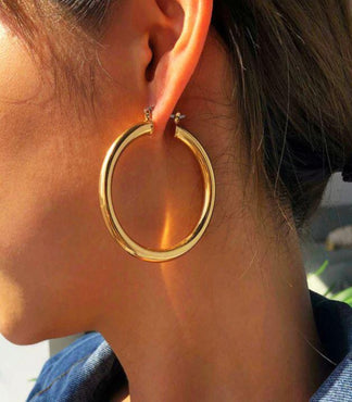 Golden touch hoop earrings